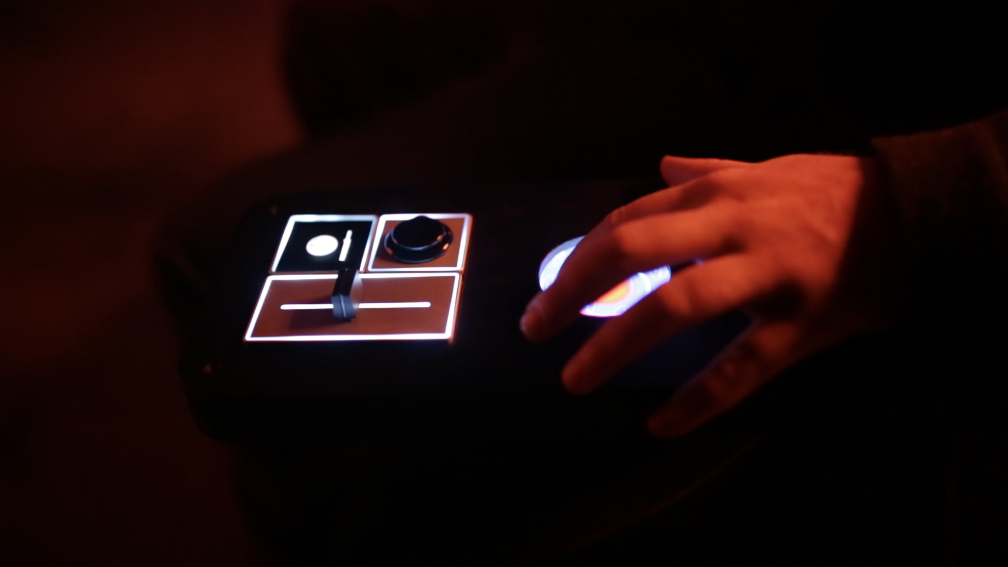 Adjusting the color palette of the ring lights